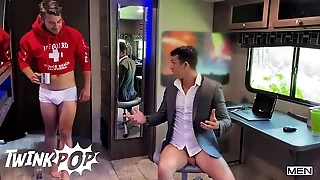 124 raw porn videos